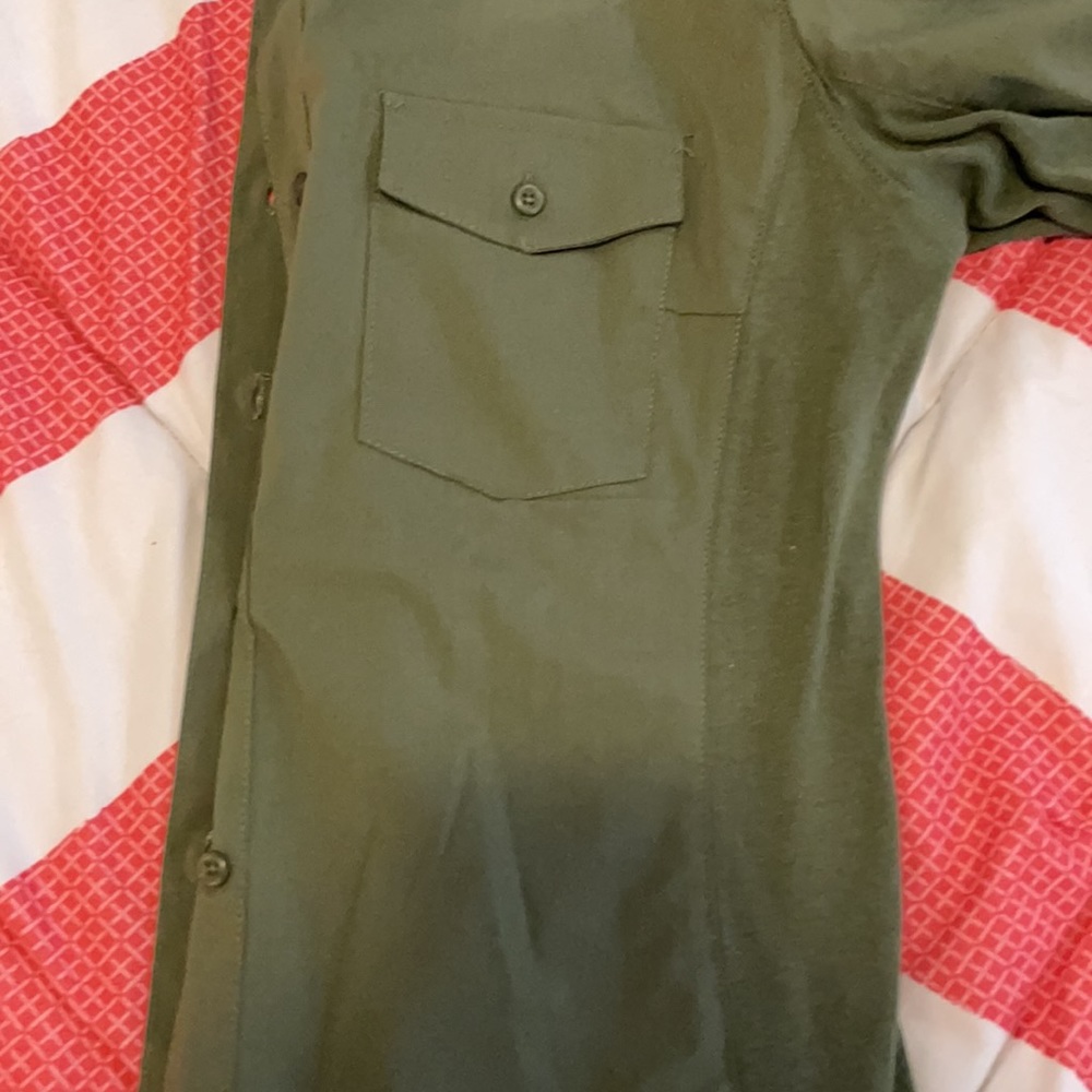 Button Down Top - Picture 6 of 6